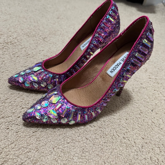 Steve Madden Sparkly Rhinestone Heels – Size 6.5 - Picture 2 of 4